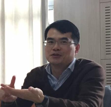 4EC1A938686D21D52E5F4A5F4DA_16B69605_46A3.jpg?e= 4EC1A938686D21D52E5F4A5F4DA_16B69605_46A3.jpg?e=