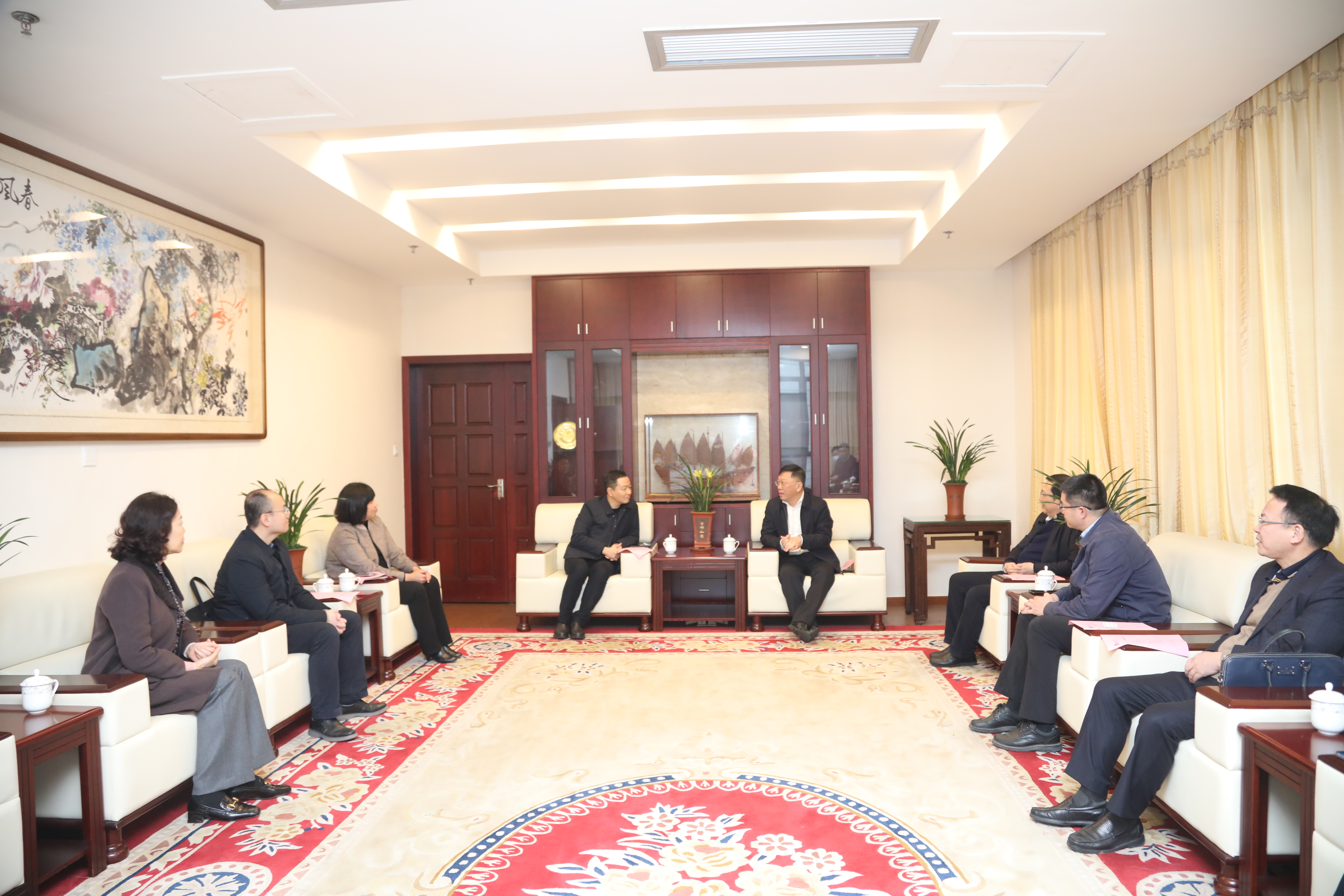 B0E91655A6F0C2E4043FF3F7F79_6960840C_3C2ED6