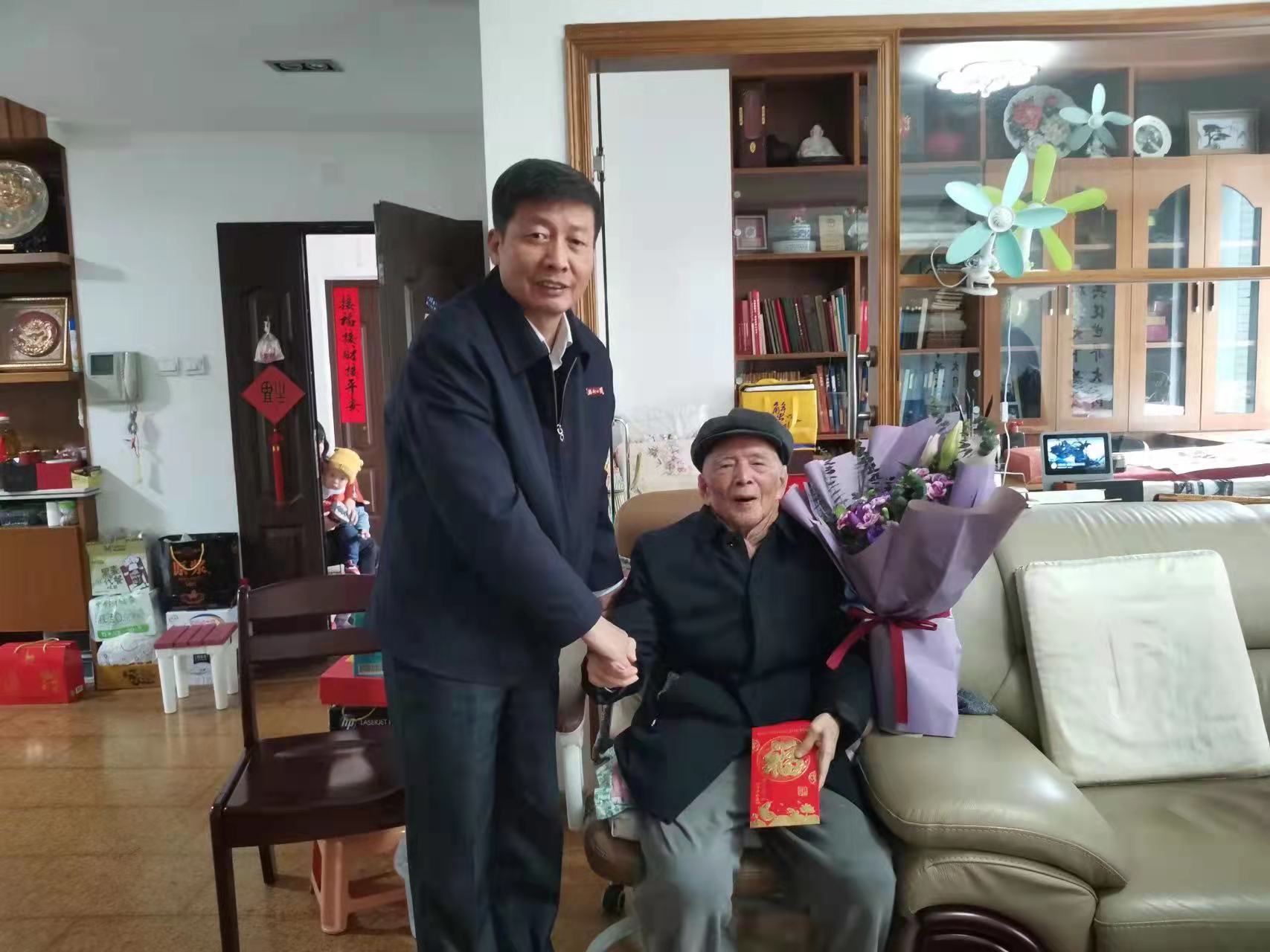 98DD7186B7D6DED03C6D26BCFAD_1BB34CD8_31164